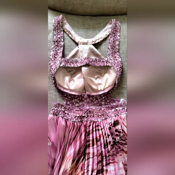 Women's Pink Formal, Prom of Cocktai Dress with Sequins, Stones & Embellishments - Picture 14 of 16